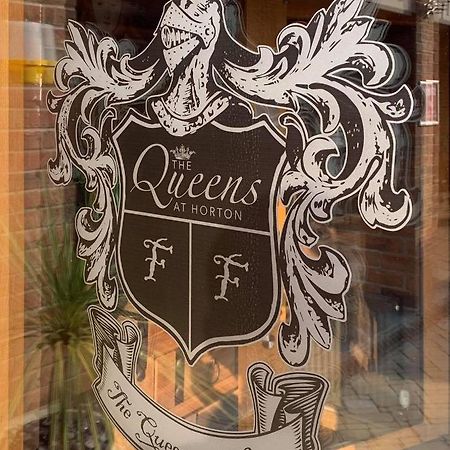 The Queens At Horton Telford Kültér fotó